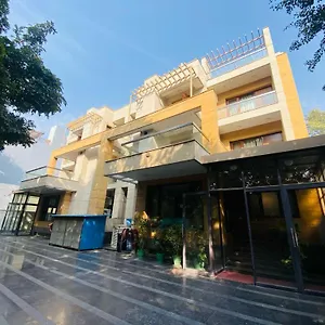 Ys Residence- Alpina Hotel