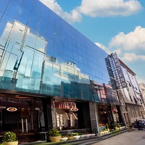 Westin Residency Igi Airport Delhi Hotel